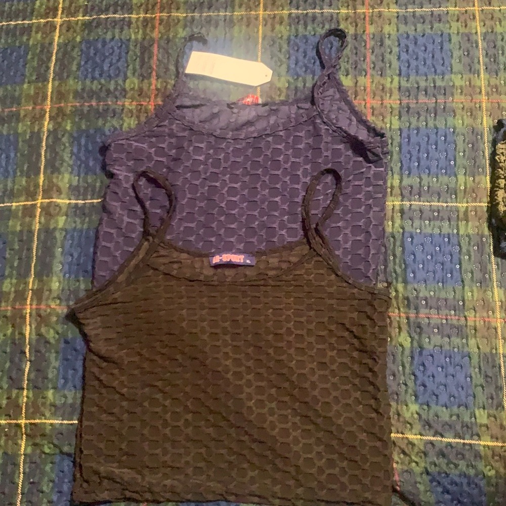 AQ sport bralette/ crop tops